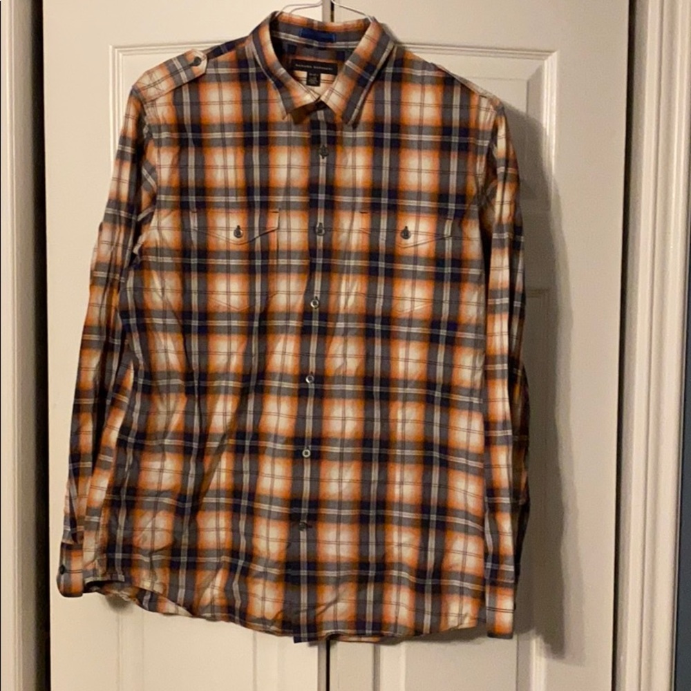 Banana Republic Plaid button up shirt